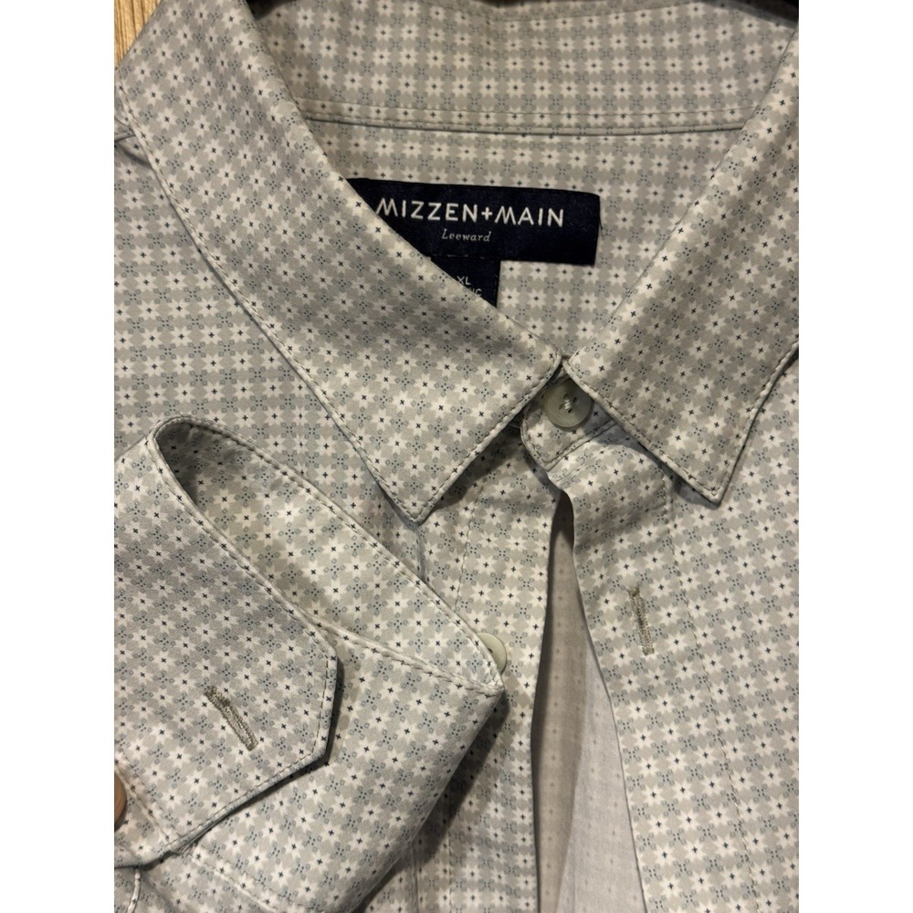 Mizzen & Main Leeward Shirt Mens XL Classic Fit  Performance Stretch (C)
